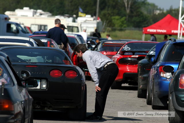 Paddock_2008_06_16_9682a.JPG