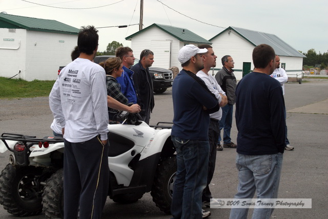 DriversMeeting_2009_09_13-SoloSprintEvent8_2591-web.jpg