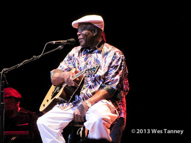 2013 04 20-BuddyGuy 1215-web