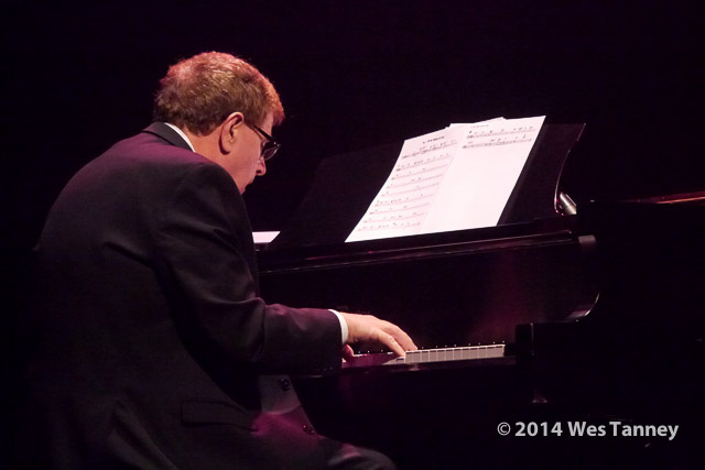 2014 11 13-EmilieClairBarlow 1070844-web