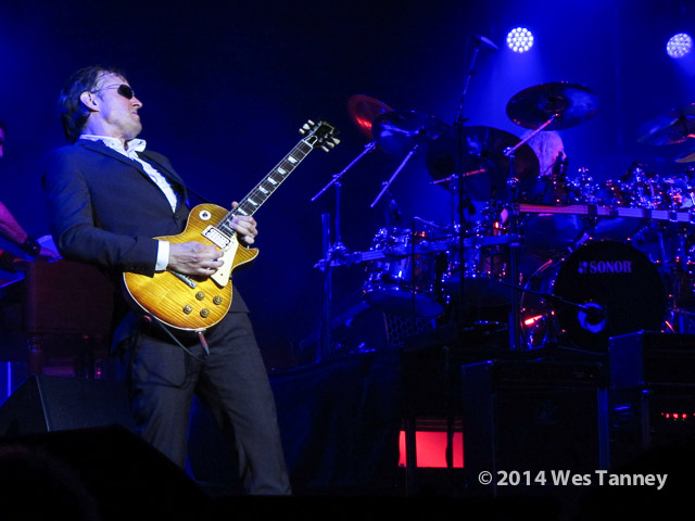 2014 05 24-JoeBonamassa 6218-web