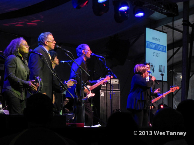 2013 06 22-MavisStaples 1753-web