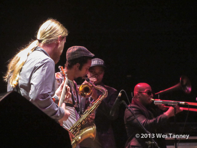 2013 11 17-TedeschiTrucks 4610-web