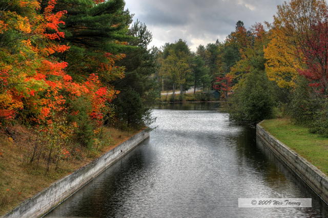 2009_10_04-AlgonquinPark_2476_4_5-web.jpg