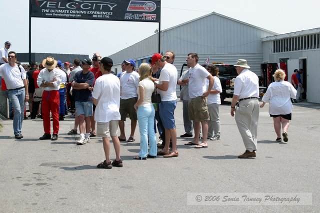 Drivers Meeting_5586.jpg