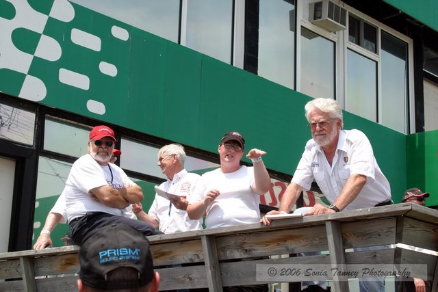 Drivers Meeting_5589.jpg