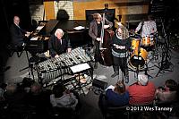 2012 12 17-PeterAppleyard 0146-web