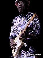 2013 04 20-BuddyGuy 1172-web