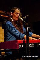 2014 10 03-ElizabethShepherd 1070345-web