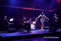 2014 11 13-EmilieClairBarlow 1070805-web