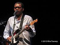 2013 10 22-RobertCray 4079-web