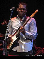 2013 10 22-RobertCray 4144-web