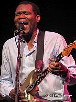 2013 10 22-RobertCray 4165-web
