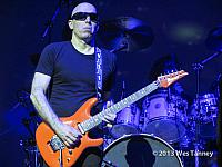 2013 10 11-JoeSatriani 3760-web