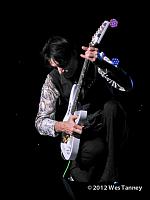 2012 09 20-SteveVai 3687-web